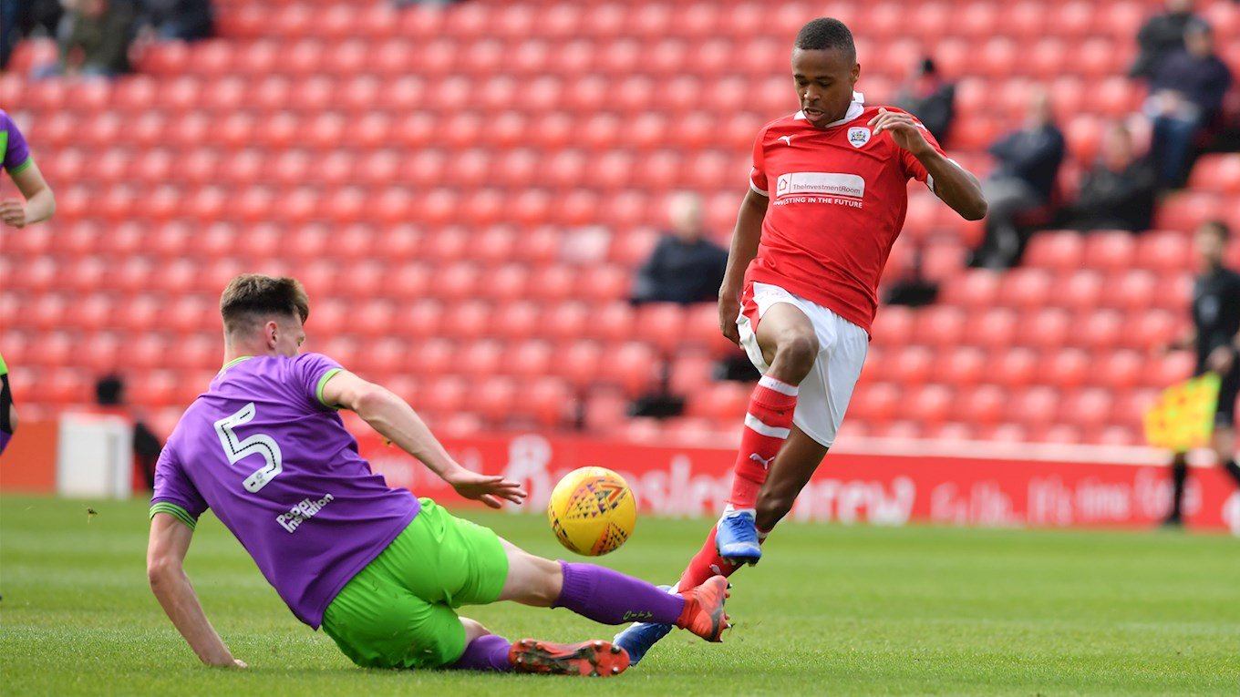 Elliot Simoes in action against Bristol City at Oakwell